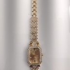 Prime Elegant Gold Crystal Bracelet Watch – Timeless Glamour