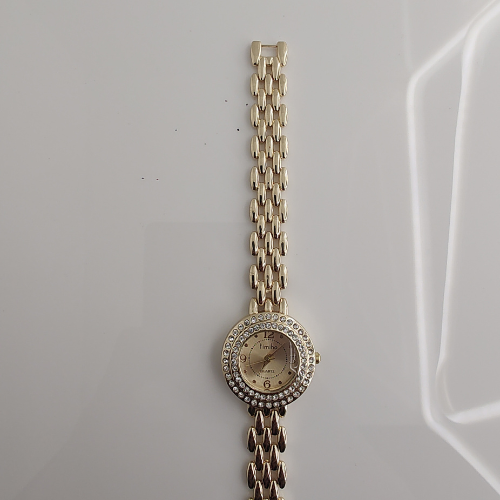 Timiho Ladies Gold Luxury Watch with Crystal Bezel