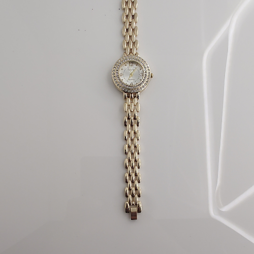 Timiho Ladies Gold Crystal Watch – Elegant & Sparkling