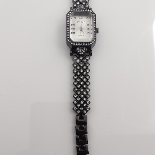 Prime Black Elegant Crystal Bracelet Watch – Timeless Glamour